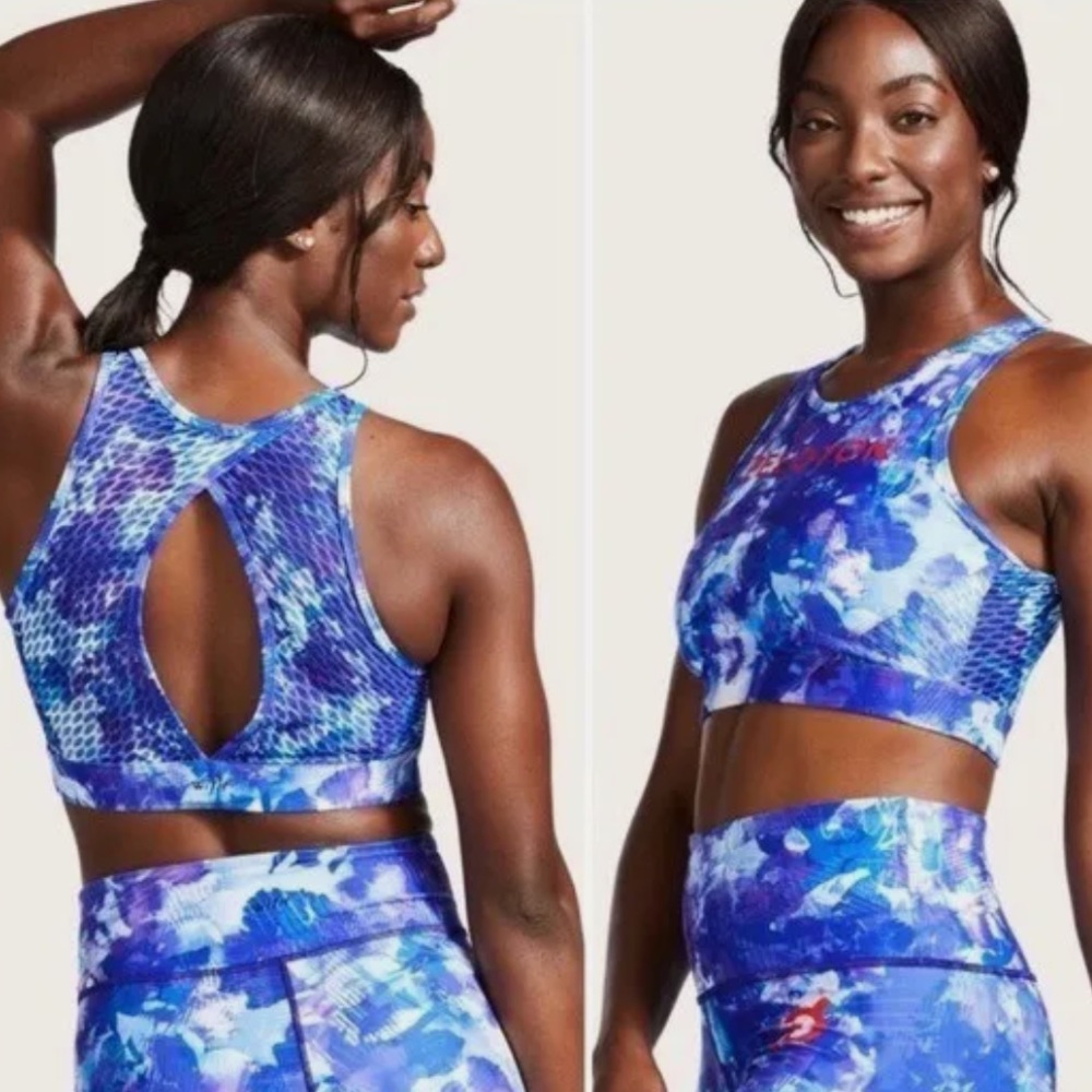 NWT Peloton Blue Moves High Neck Padded Sports Bra.  Size Small